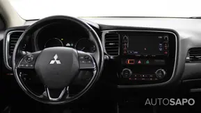 Mitsubishi Outlander 2.2 DI-D Instyle Navi de 2016
