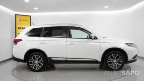 Mitsubishi Outlander 2.2 DI-D Instyle Navi de 2016