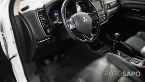Mitsubishi Outlander 2.2 DI-D Instyle Navi de 2016