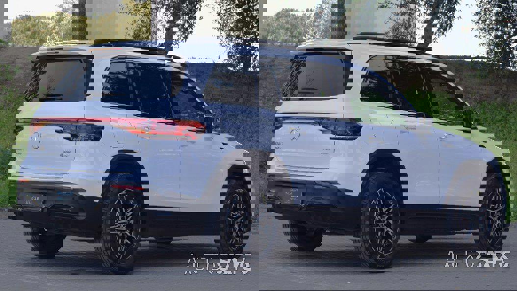 Mercedes-Benz EQB de 2022