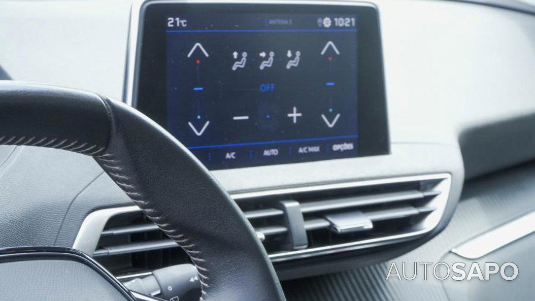 Peugeot 3008 1.5 BlueHDi Style de 2020