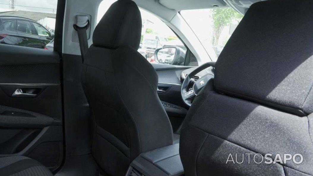 Peugeot 3008 1.5 BlueHDi Style de 2020