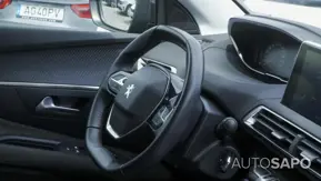 Peugeot 3008 1.5 BlueHDi Style de 2020