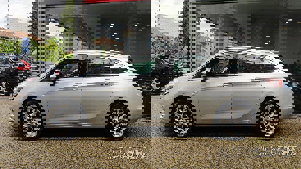 Opel Astra de 2018