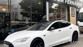 Tesla Model S 70D de 2016