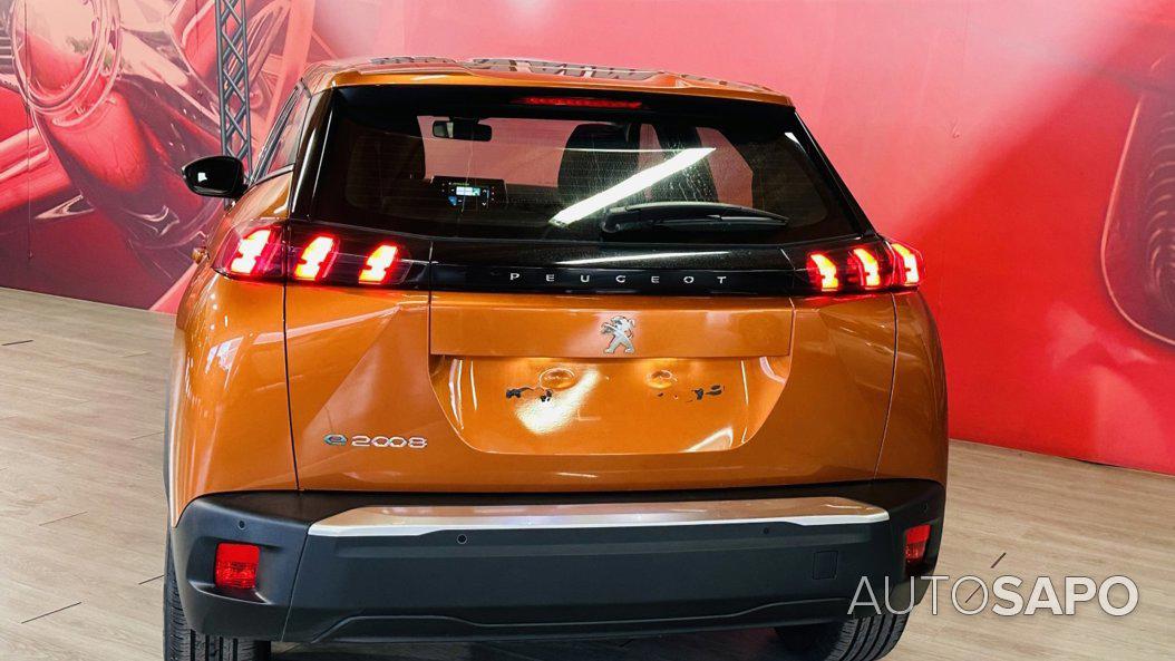 Peugeot e-2008 de 2022