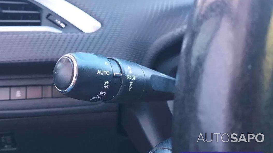 Peugeot 2008 1.4 HDi Active de 2014
