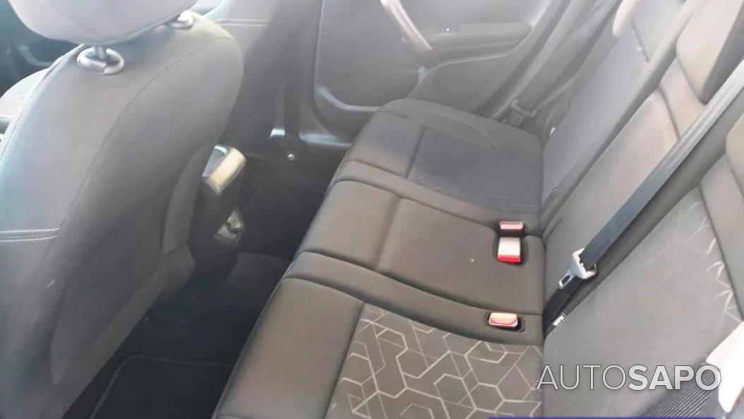 Peugeot 2008 1.4 HDi Active de 2014