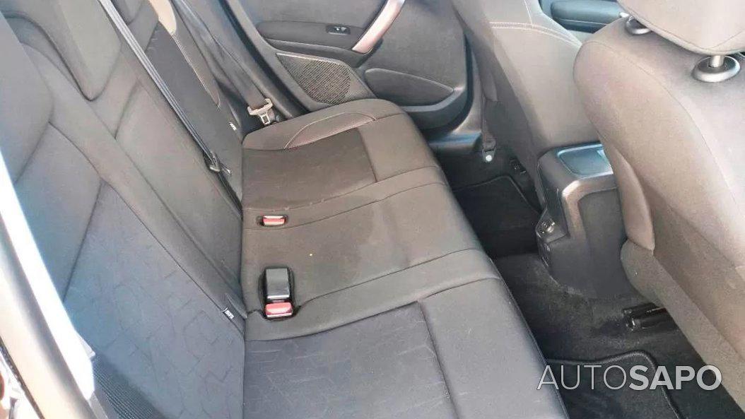 Peugeot 2008 1.4 HDi Active de 2014