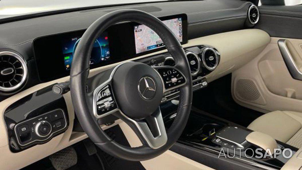 Mercedes-Benz Classe CLA 250 e Shooting Brake Style Plus de 2021