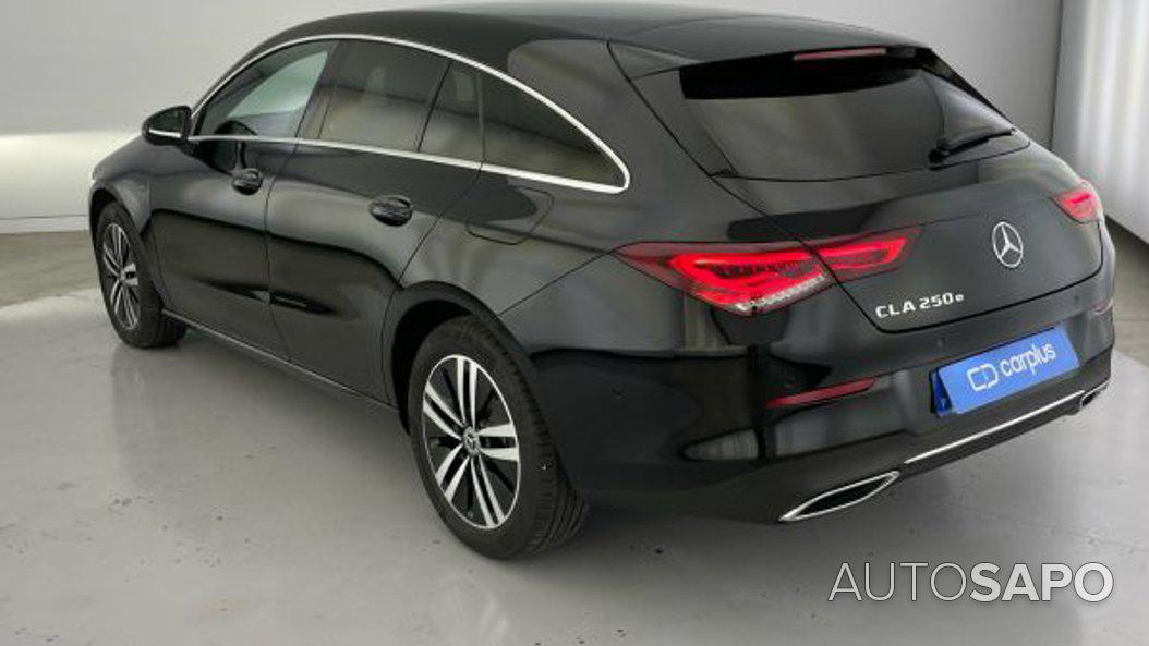 Mercedes-Benz Classe CLA 250 e Shooting Brake Style Plus de 2021