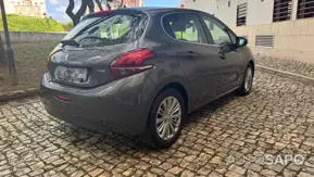 Peugeot 208 1.2 PureTech Allure de 2017