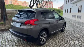 Peugeot 2008 1.2 PureTech Crossway EAT6 de 2016