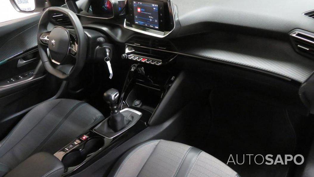 Peugeot 2008 1.2 PureTech Allure Pack de 2023