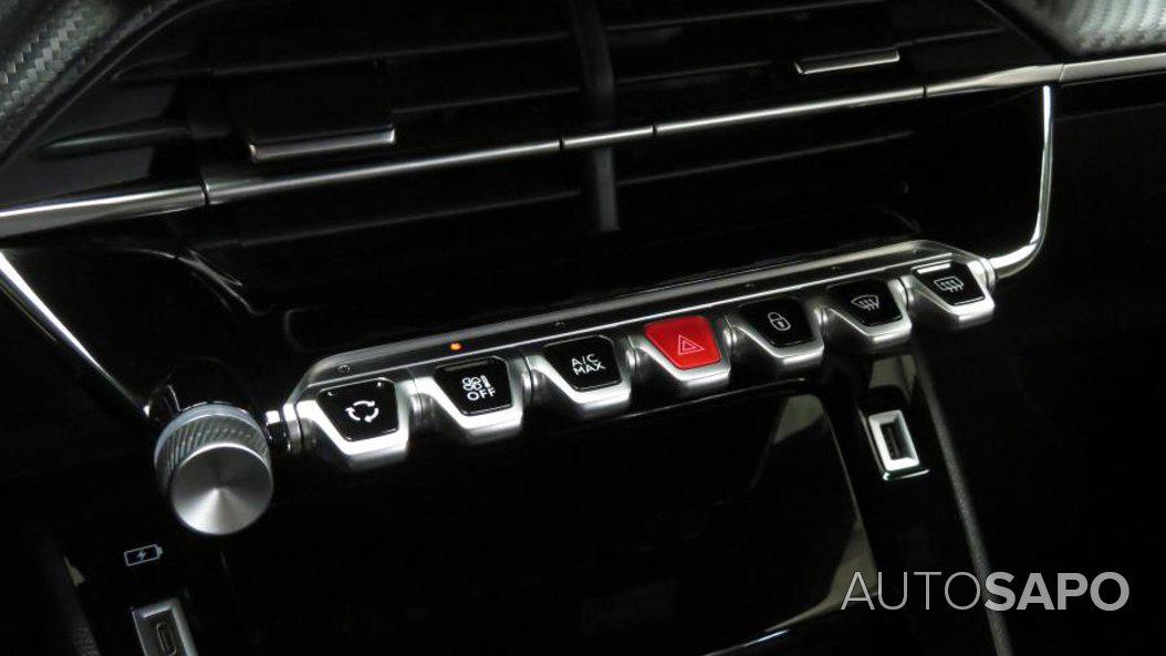 Peugeot 2008 1.2 PureTech Allure Pack de 2023