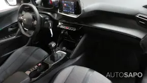 Peugeot 2008 1.2 PureTech Allure Pack de 2023