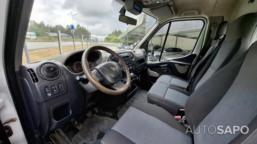 Renault Master 2.3 dCi 150.34 de 2012