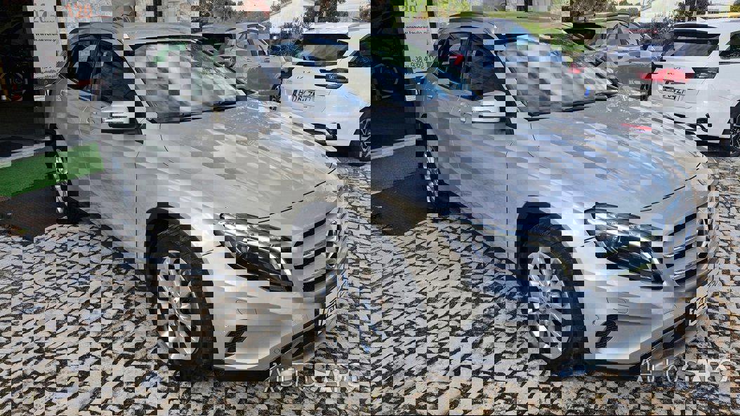 Mercedes-Benz Classe GLA de 2016