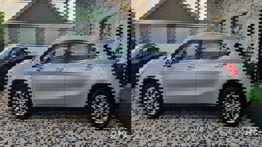 Mercedes-Benz Classe GLA de 2016