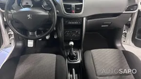 Peugeot 207 1.4 16V SE Sportium de 2011