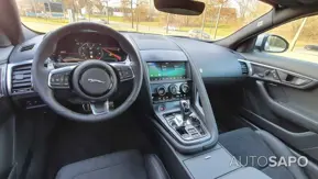 Jaguar F-Type de 2020