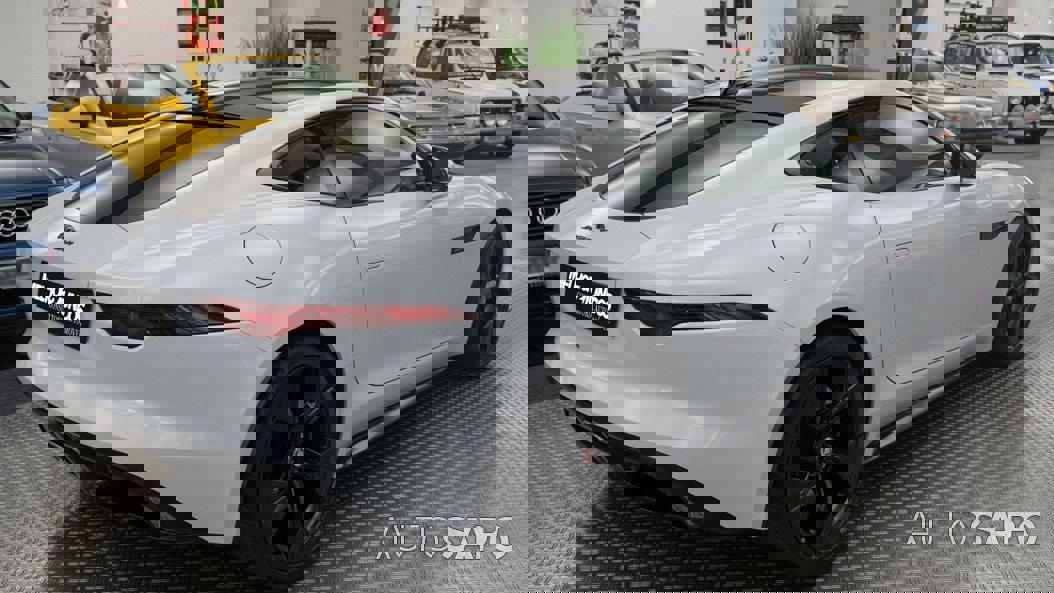 Jaguar F-Type de 2020