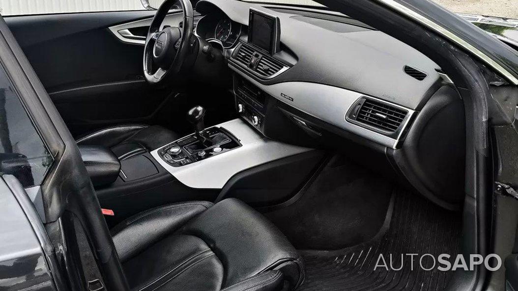 Audi A7 3.0 TDi V6 quattro S-line S tronic de 2011
