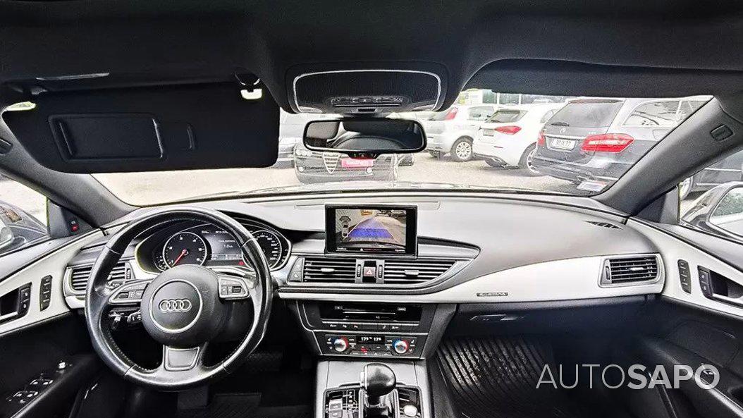 Audi A7 3.0 TDi V6 quattro S-line S tronic de 2011