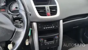 Peugeot 207 1.4 HDi SE Sportium de 2012
