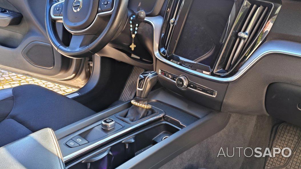 Volvo V60 2.0 D3 Momentum de 2019