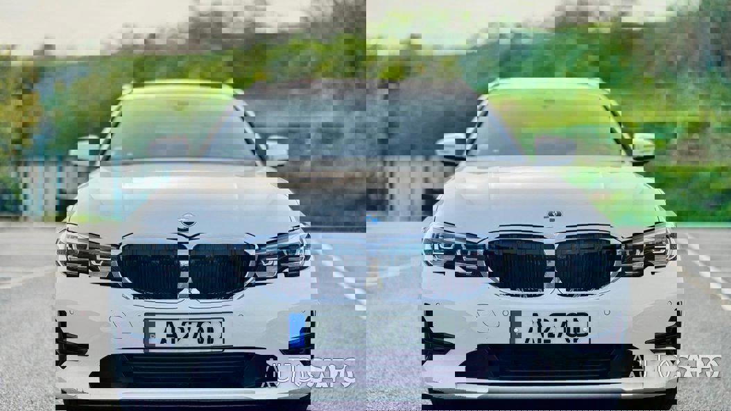 BMW Série 3 320 e Touring Corporate Edition Auto. de 2021