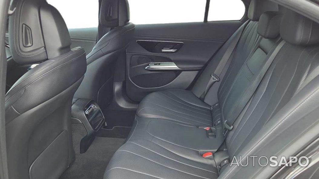 Mercedes-Benz Classe E 300 de Avantgarde de 2024