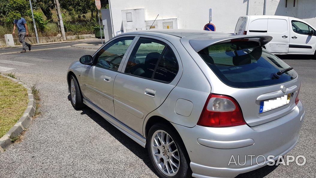MG ZR 105 Entry de 2004