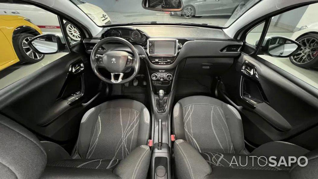 Peugeot 208 1.4 HDi Allure de 2014