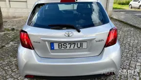 Toyota Yaris 1.0 VVT-i Comfort+AC de 2015