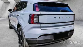 Volvo EX30 de 2025