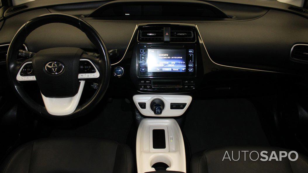 Toyota Prius 1.8 Plug-In de 2016