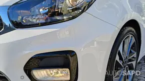 Kia Carens 1.7 CRDi ISG TX Aut. de 2017