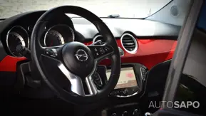 Opel Adam 1.0 T Slam de 2014