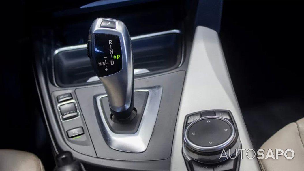 BMW Série 4 Gran Coupé 420 d Gran Coupé Line Luxury Auto de 2015