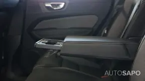 Volvo XC60 de 2025