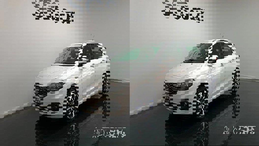 Fiat Tipo 1.3 M-Jet Lounge J17 de 2016