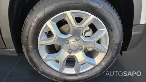 Jeep Avenger 1.2 GSE T3 Altitude de 2025