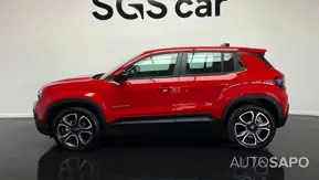 Jeep Avenger 1.2 GSE T3 Altitude de 2024
