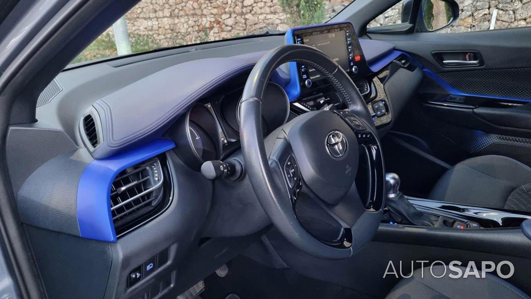 Toyota C-HR 1.8 Hybrid Square Collection de 2021