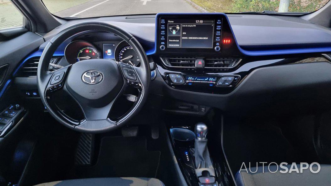 Toyota C-HR 1.8 Hybrid Square Collection de 2021