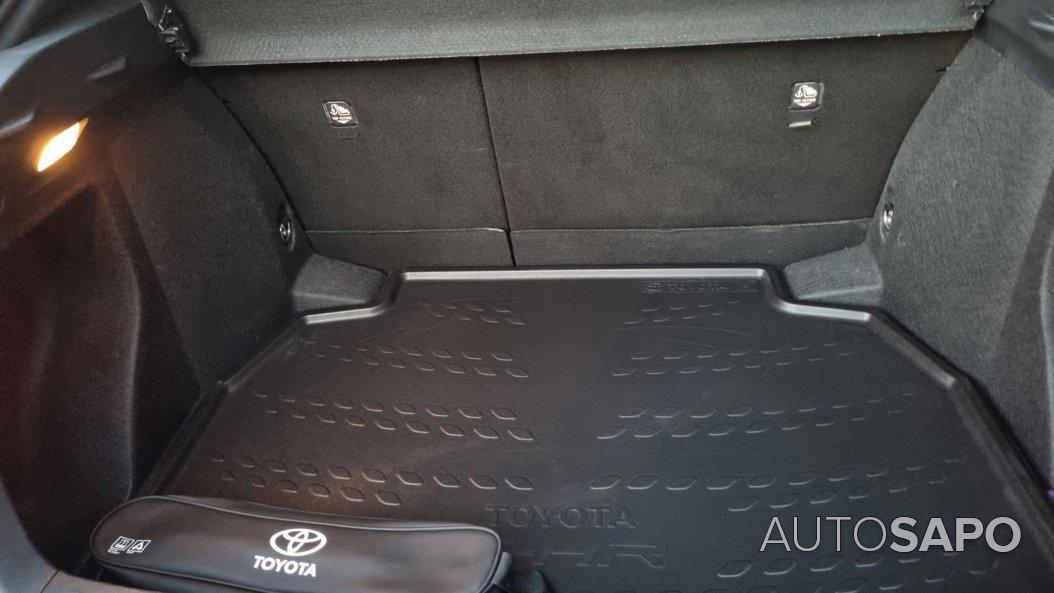Toyota C-HR 1.8 Hybrid Square Collection de 2021