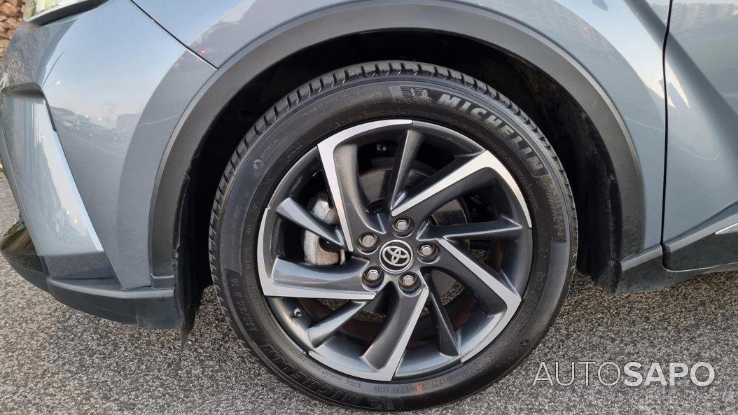 Toyota C-HR 1.8 Hybrid Square Collection de 2021