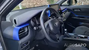 Toyota C-HR 1.8 Hybrid Square Collection de 2021
