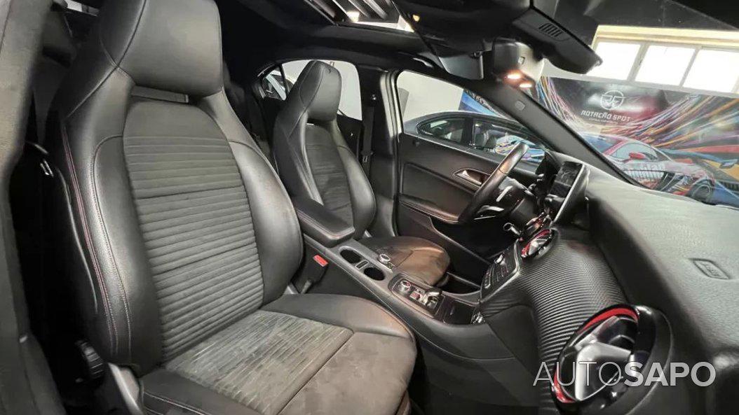 Mercedes-Benz Classe A 45 AMG 4Matic+ de 2017
